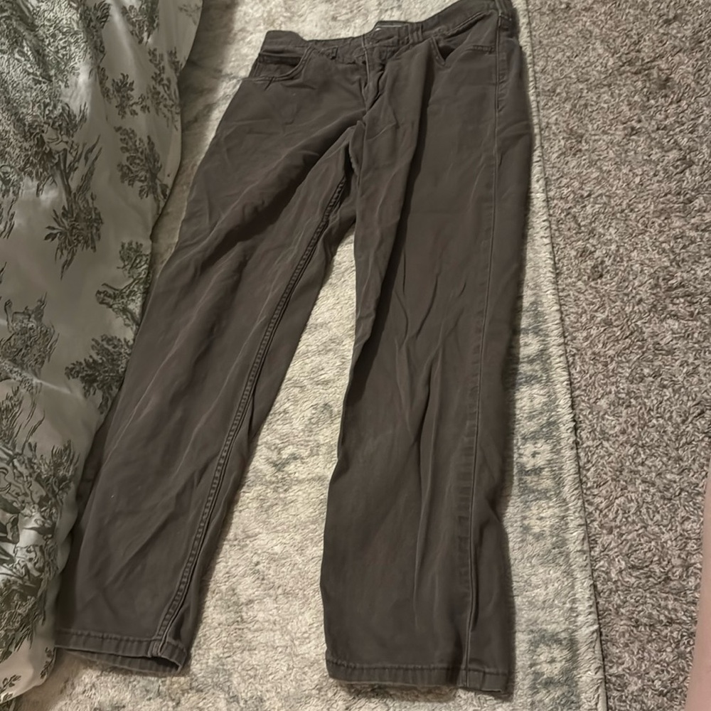 Carhartt Relaxed Fit Pants - Dark Khaki (28 length via ruler measurement)